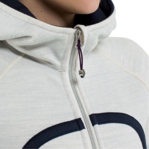 Women’s Lululemon® Scuba Hoodie Size: 6
In Commuter Denim Angel Wing/Inkwell - Picture 2 of 12